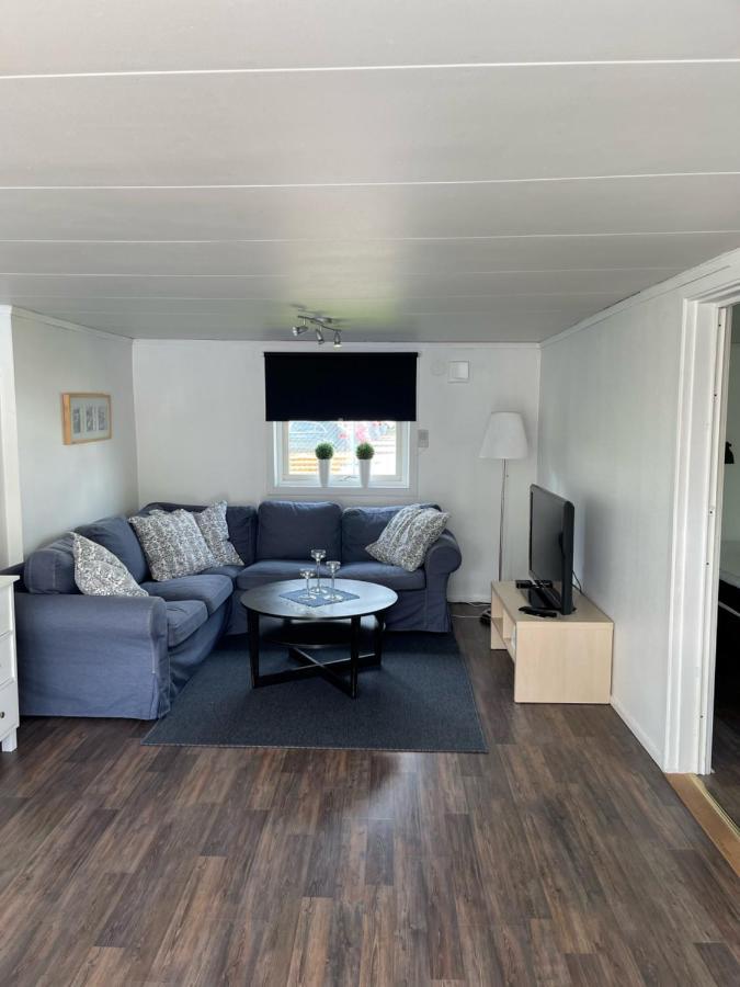 Stuga Naera Havet Och Centrum Halmstad Extérieur photo